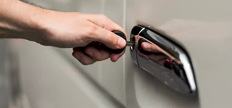Why Choose Our Auto Locksmith Team in Montgomery, IL?